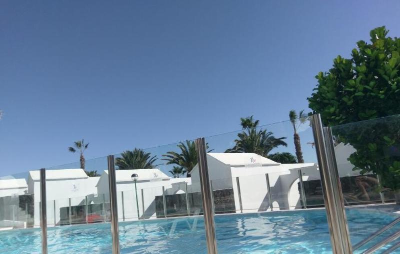 קורלחו Las Gaviotas Apartments מראה חיצוני תמונה